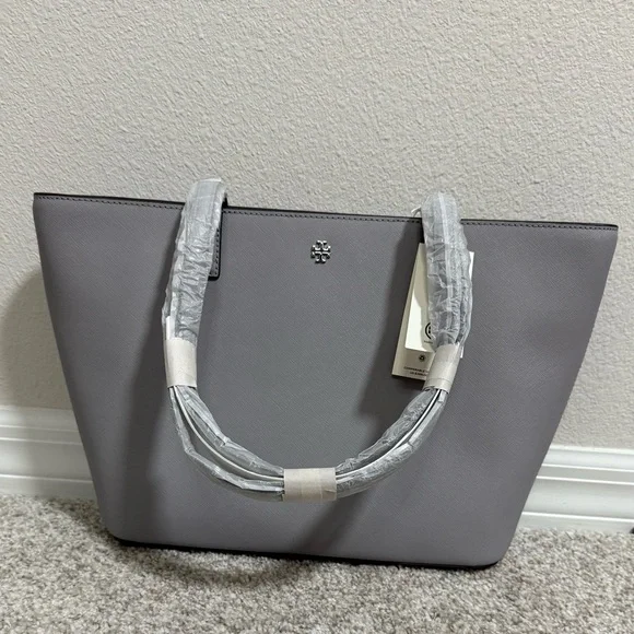 HP 3.28!! NWT Tory Burch Small Leather Tote with Crossbody Strap in Bay Gray - Picture 2 of 14